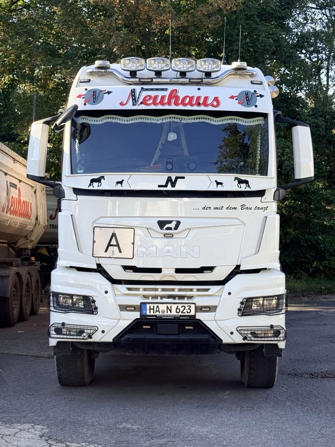Neuhaus MAN im aktuellen Auftritt